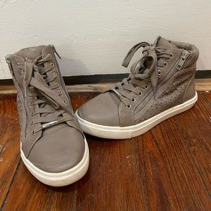 Steve Madden High Top Sneakers Women Size 5